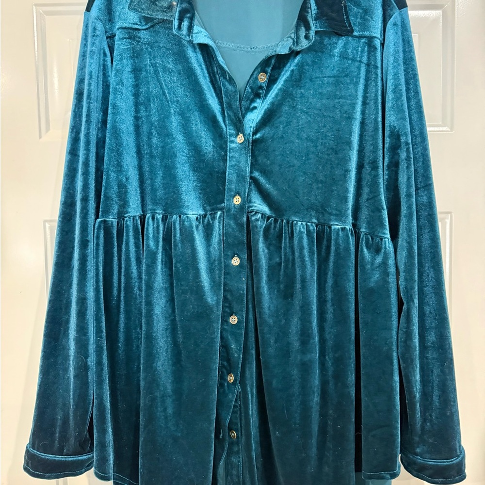Umgee Turquoise Velvet Button-Down Shirt